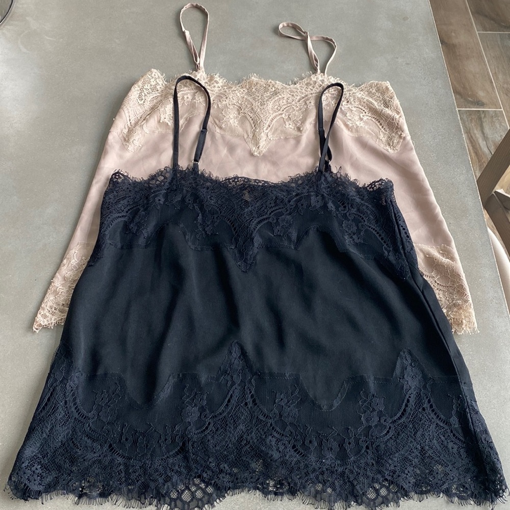 Storia Black and Beige Lace Camisoles